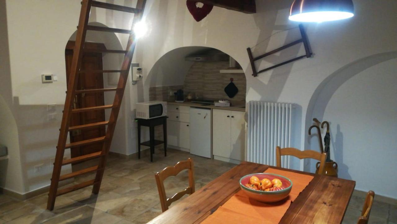 הוילה אלברובלו Trullo Al Vicoletto Al Civico 10, Civico 8, Civico 7 מראה חיצוני תמונה