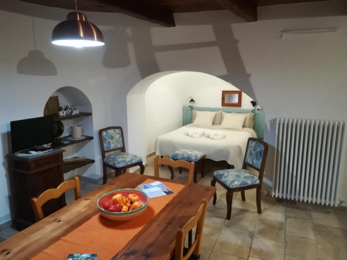 הוילה אלברובלו Trullo Al Vicoletto Al Civico 10, Civico 8, Civico 7 מראה חיצוני תמונה