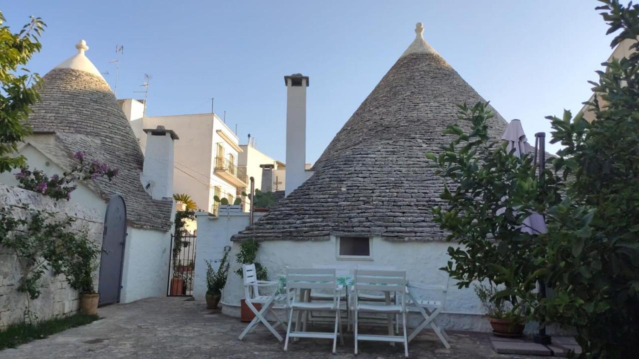 הוילה אלברובלו Trullo Al Vicoletto Al Civico 10, Civico 8, Civico 7 מראה חיצוני תמונה